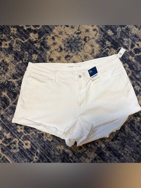 Old Navy White High-Rise WOW Jean Shorts